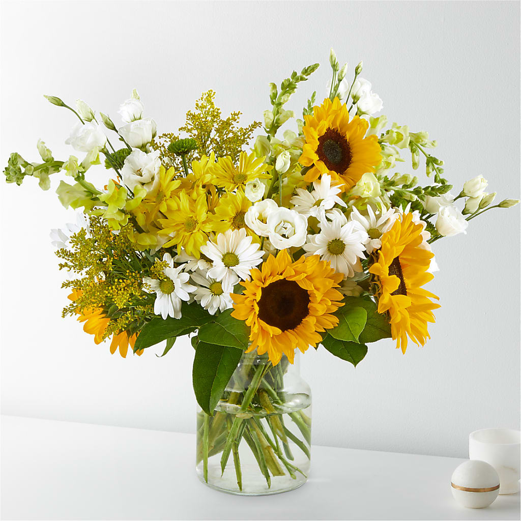 Hello Sunshine Bouquet – LANELLE'S FLORAL DESIGNS, Livonia LA