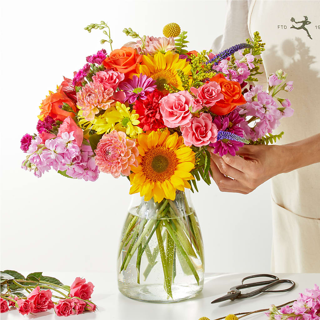 Cue the Confetti - A Florist Original – LANELLE'S FLORAL DESIGNS, Livonia LA