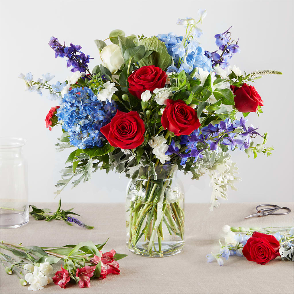 Star Spangled - A Florist Original – LANELLE'S FLORAL DESIGNS, Livonia LA