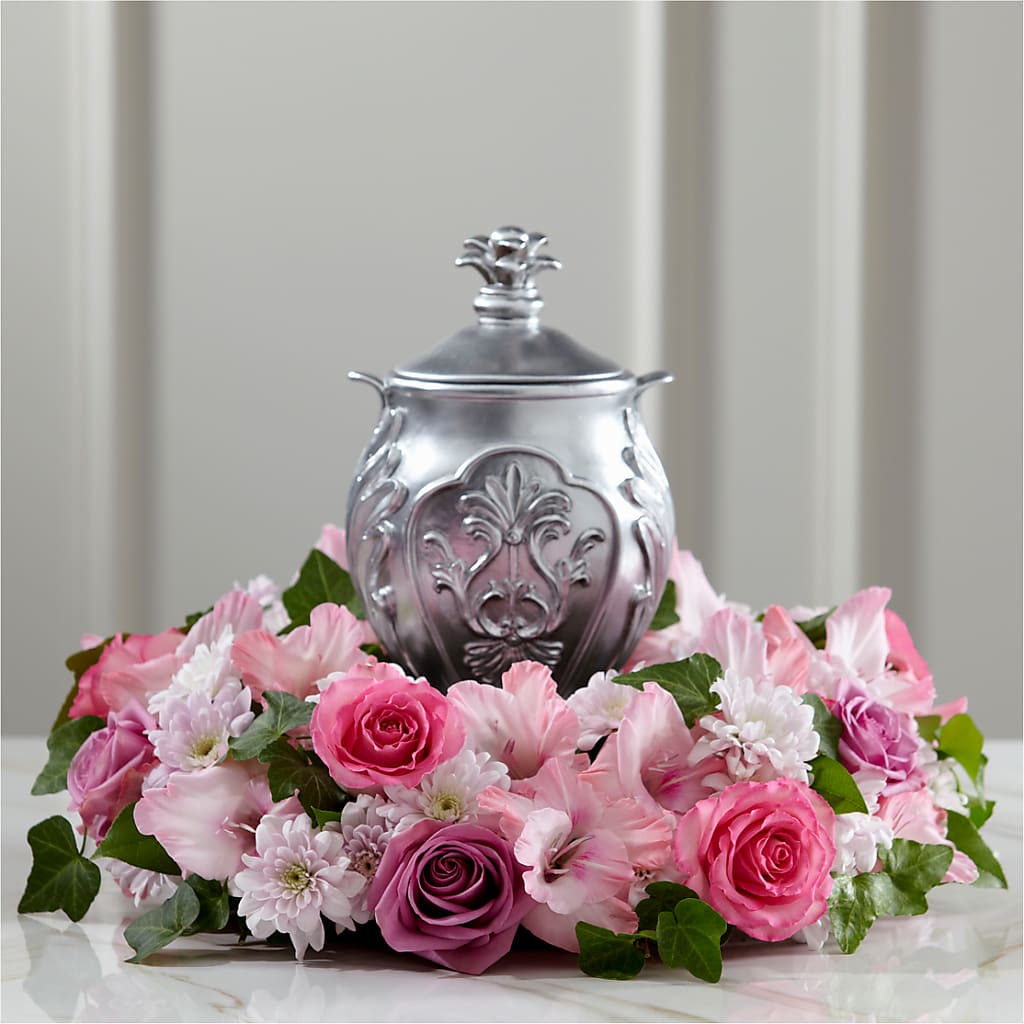 Glorious Tribute Arrangement – LANELLE'S FLORAL DESIGNS, Livonia LA
