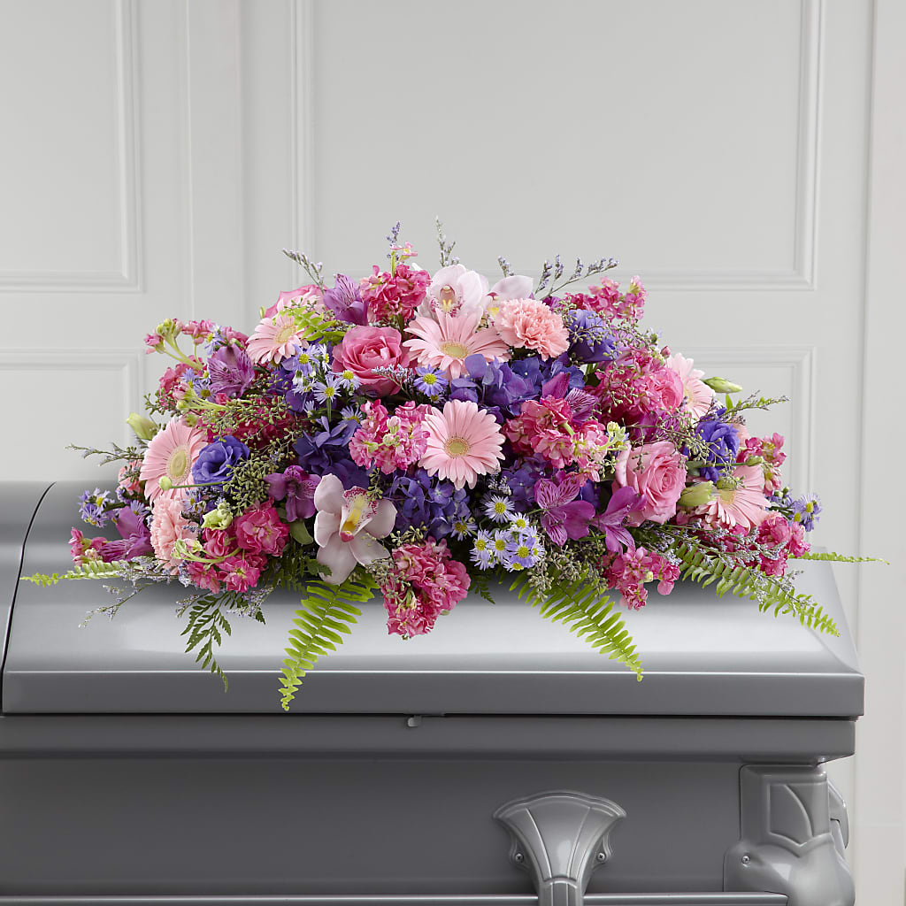 Glorious Garden Casket Spray – LANELLE'S FLORAL DESIGNS, Livonia LA