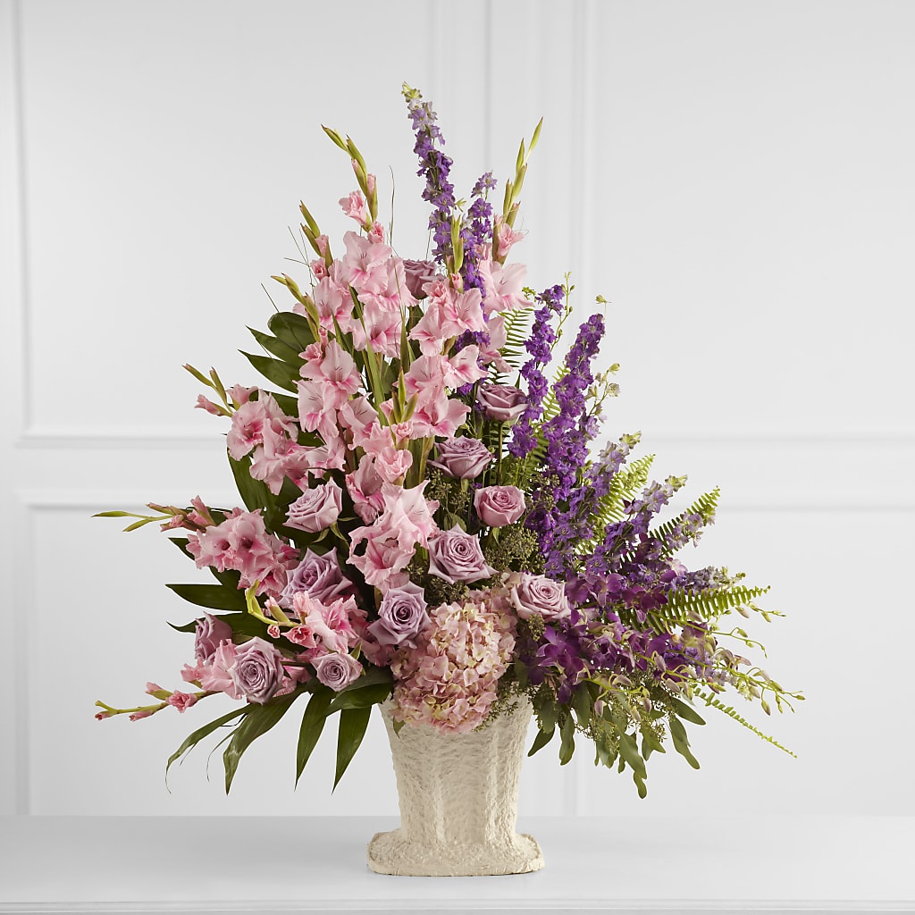 Flowing Garden Arrangement – LANELLE'S FLORAL DESIGNS, Livonia LA