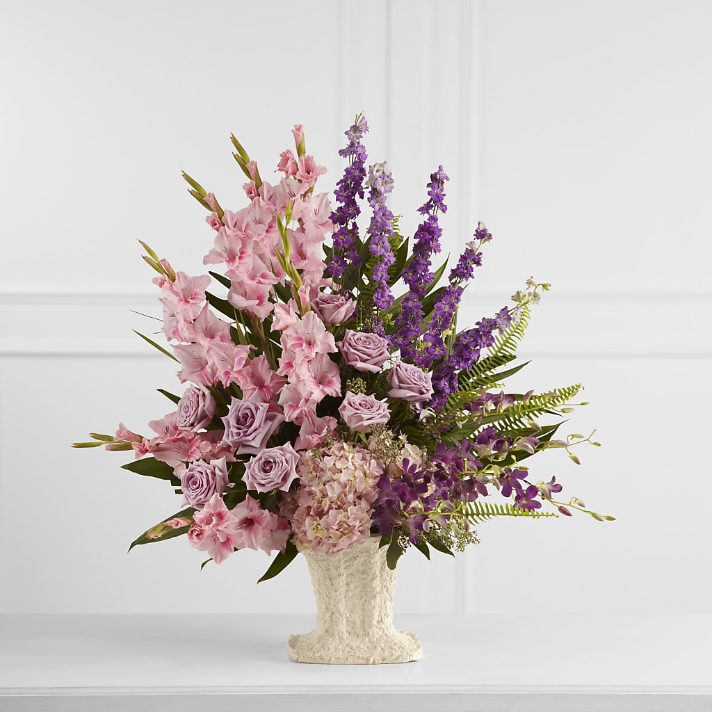 Flowing Garden Arrangement – LANELLE'S FLORAL DESIGNS, Livonia LA