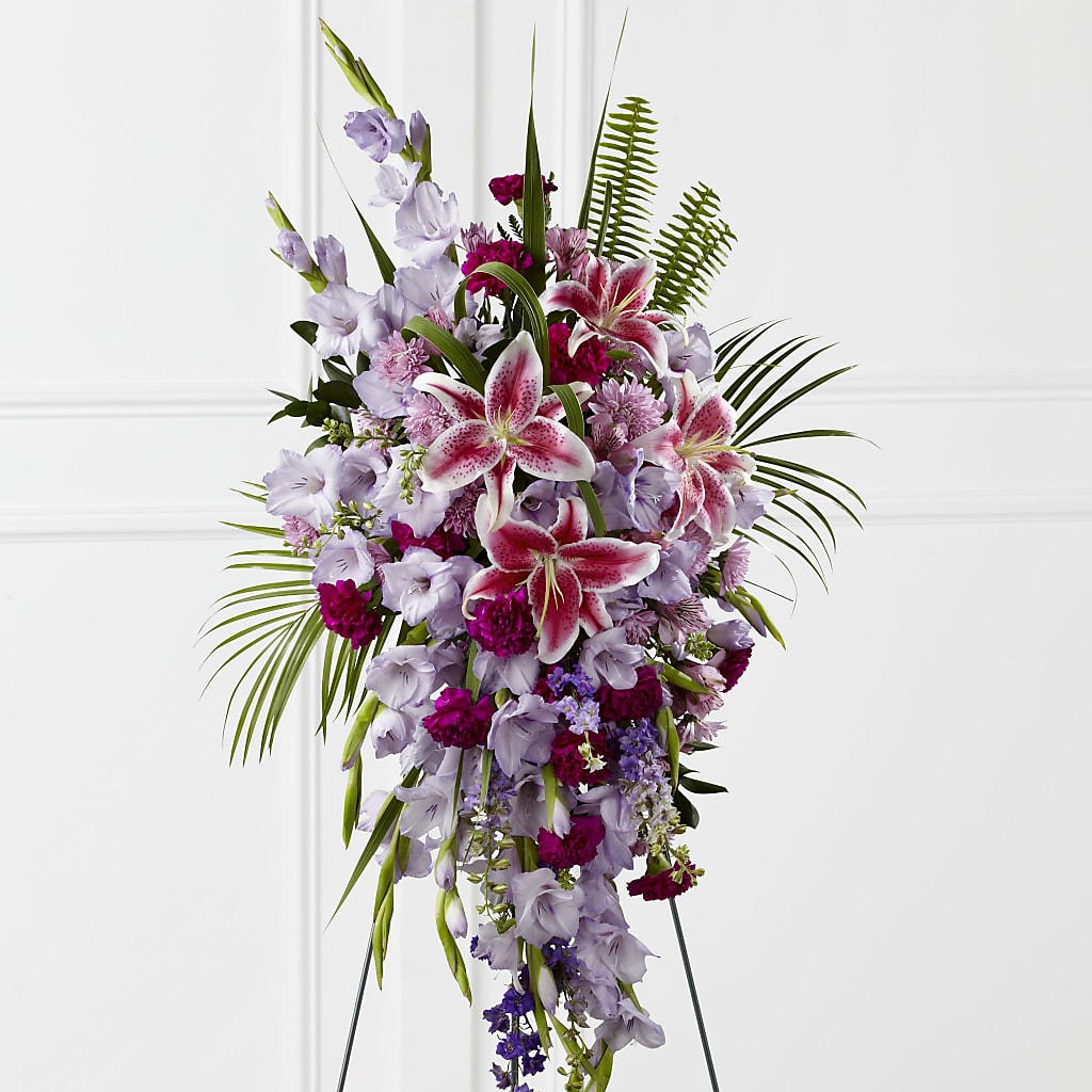 Tender Touch Standing Spray – LANELLE'S FLORAL DESIGNS, Livonia LA