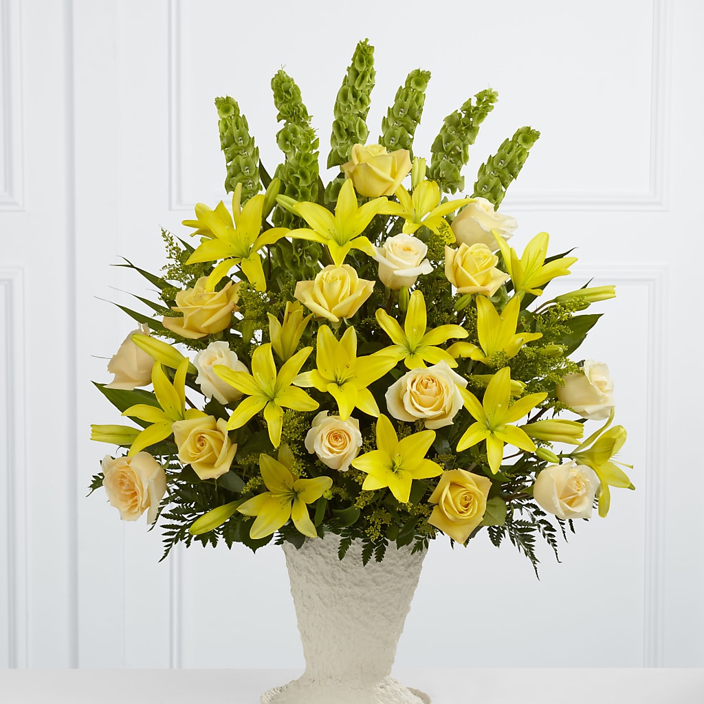 Golden Memories Arrangement – LANELLE'S FLORAL DESIGNS, Livonia LA