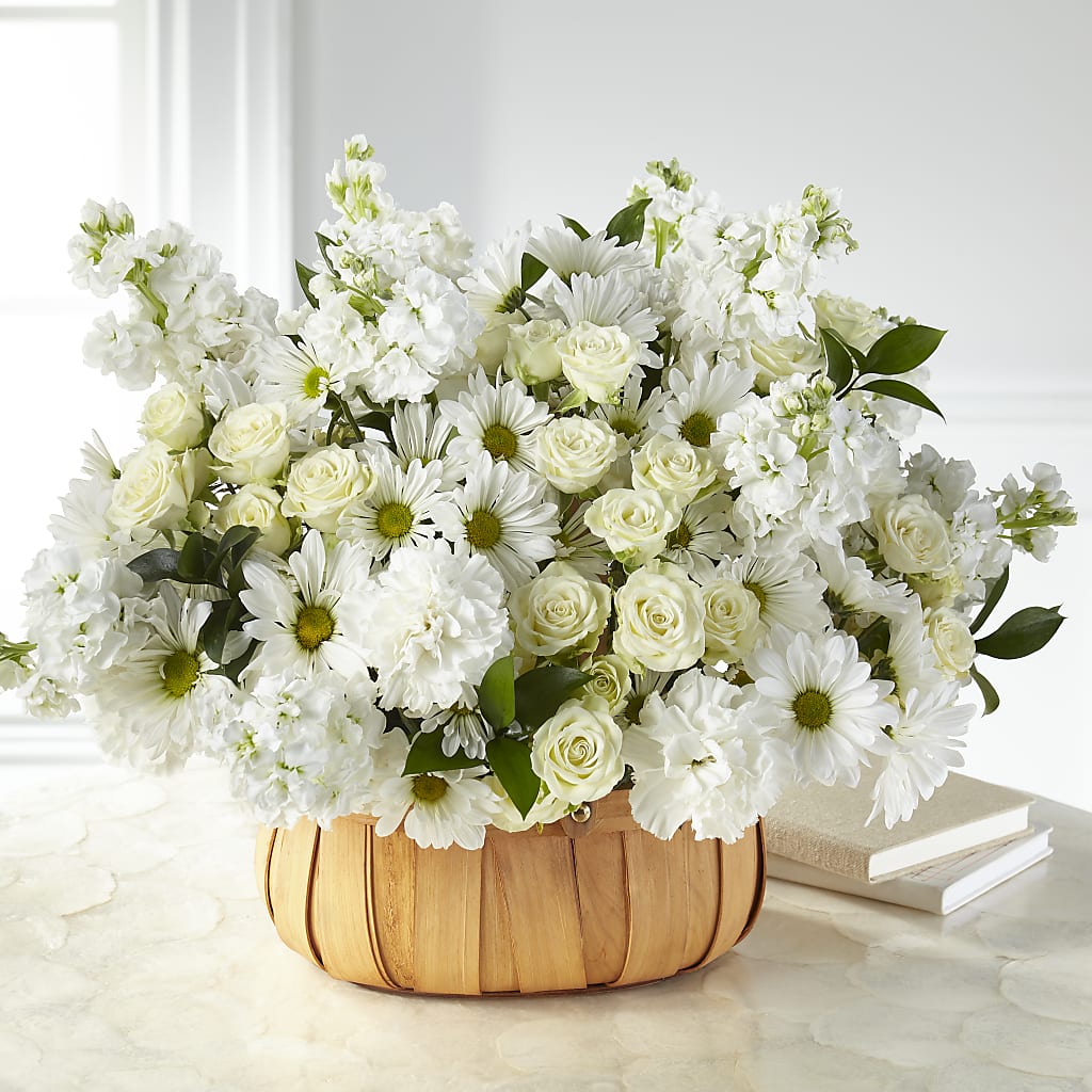 Graceful Garden Basket – LANELLE'S FLORAL DESIGNS, Livonia LA
