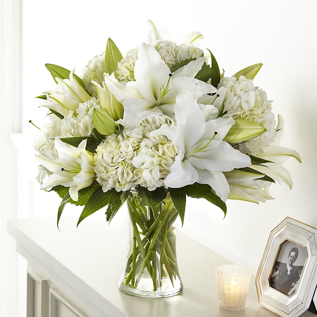 Compassionate Lily Bouquet – LANELLE'S FLORAL DESIGNS, Livonia LA
