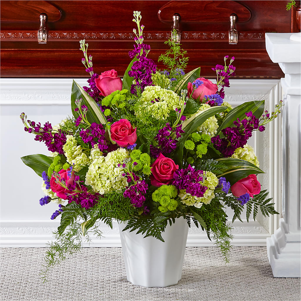 Beautiful Horizons Floor Basket – LANELLE'S FLORAL DESIGNS, Livonia LA