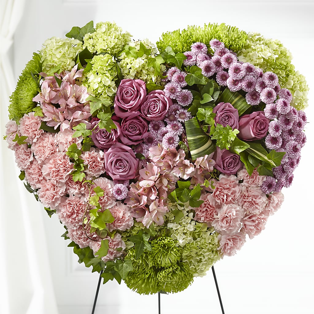 Heartwarming Standing Heart – LANELLE'S FLORAL DESIGNS, Livonia LA