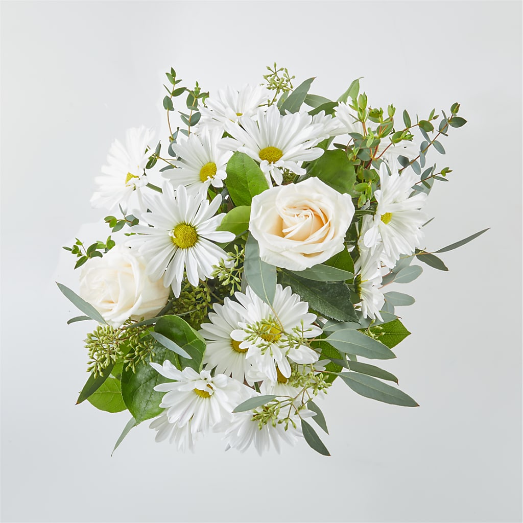 Fresh Linen Box Bouquet – LANELLE'S FLORAL DESIGNS, Livonia LA