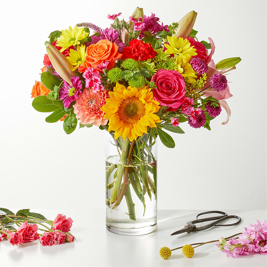 Cue the Confetti - A Florist Original – LANELLE'S FLORAL DESIGNS, Livonia LA